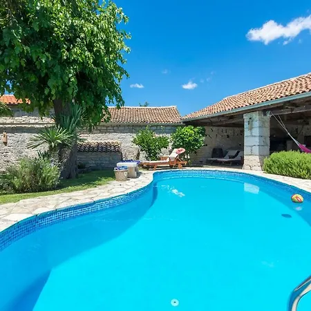 Captain Morgan * Mrgani